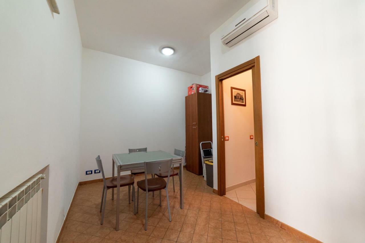 Apartamento Il Gabbiano In Citta Palermo Exterior foto